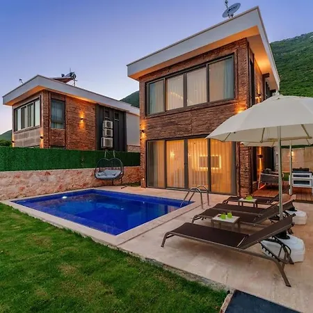 Villa Brown
