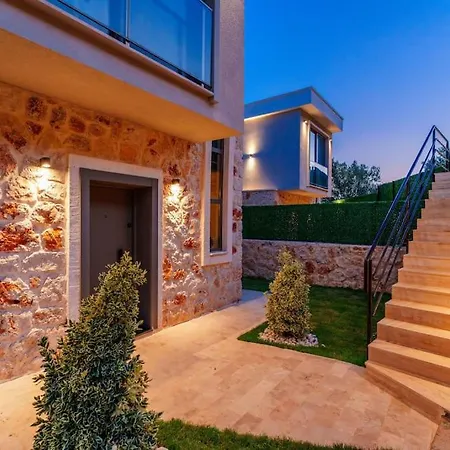 Brown Villa *