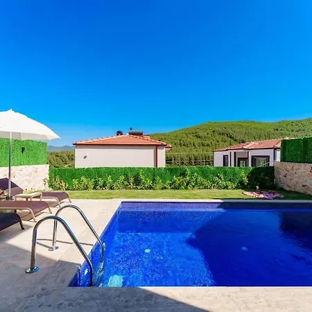 Brown Villa Kas