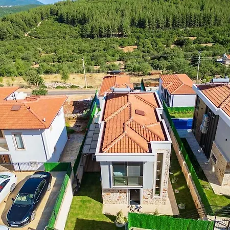 Brown Villa Kas